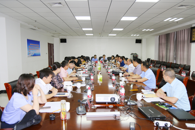 中原豫資集團總經(jīng)理陳博一行到萬基控股集團調研